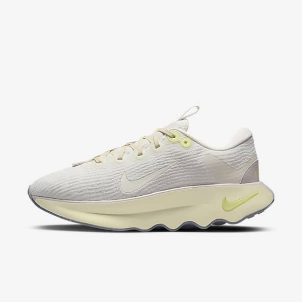 Womens Walking Shoes. Nike JP